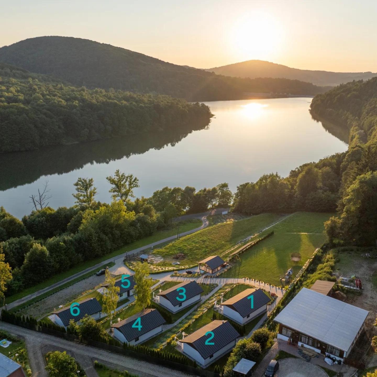 Domki Koziniec6 Na Wylacznosc Myczkowce Solina Bieszczady Exterior foto