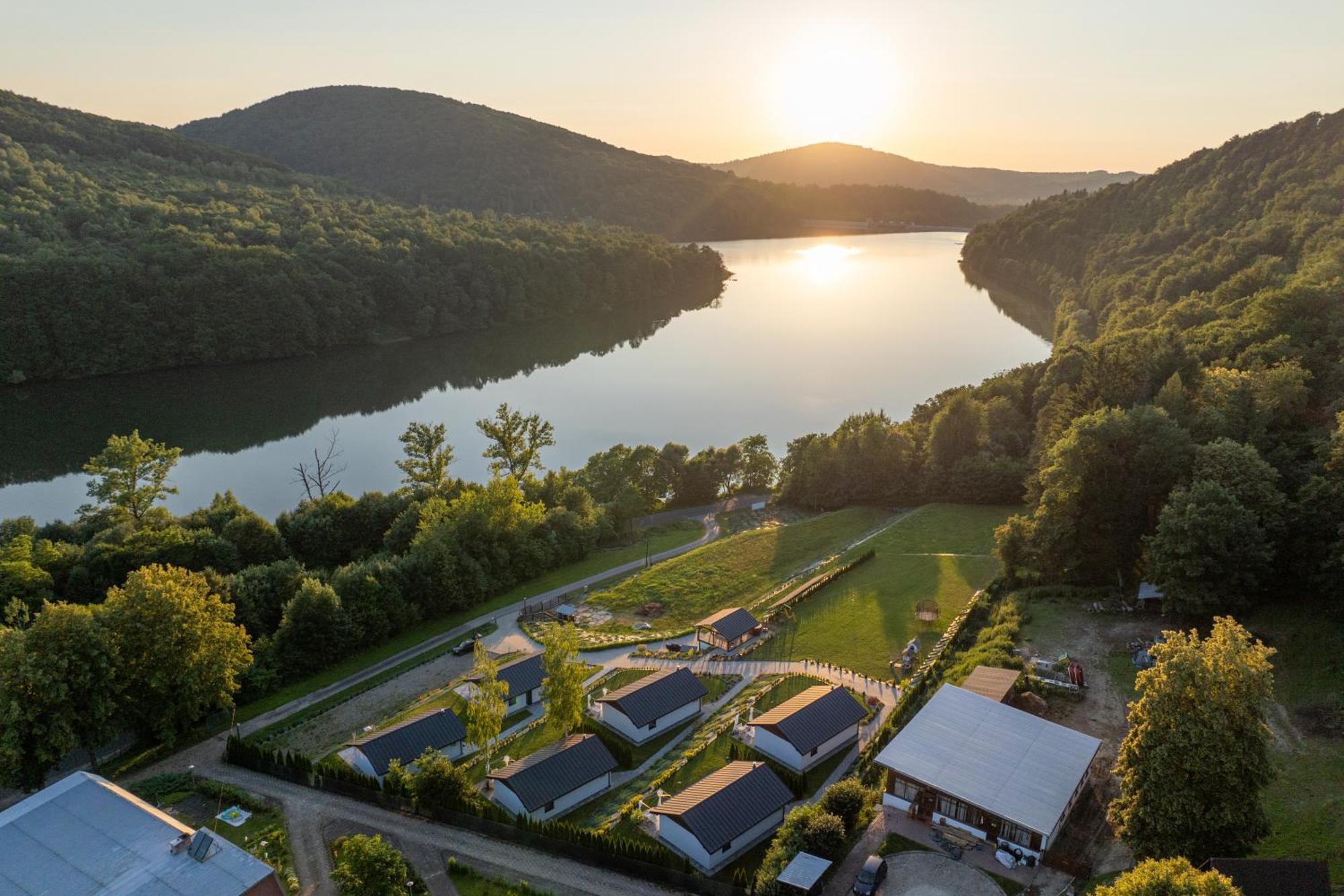 Domki Koziniec6 Na Wylacznosc Myczkowce Solina Bieszczady Exterior foto